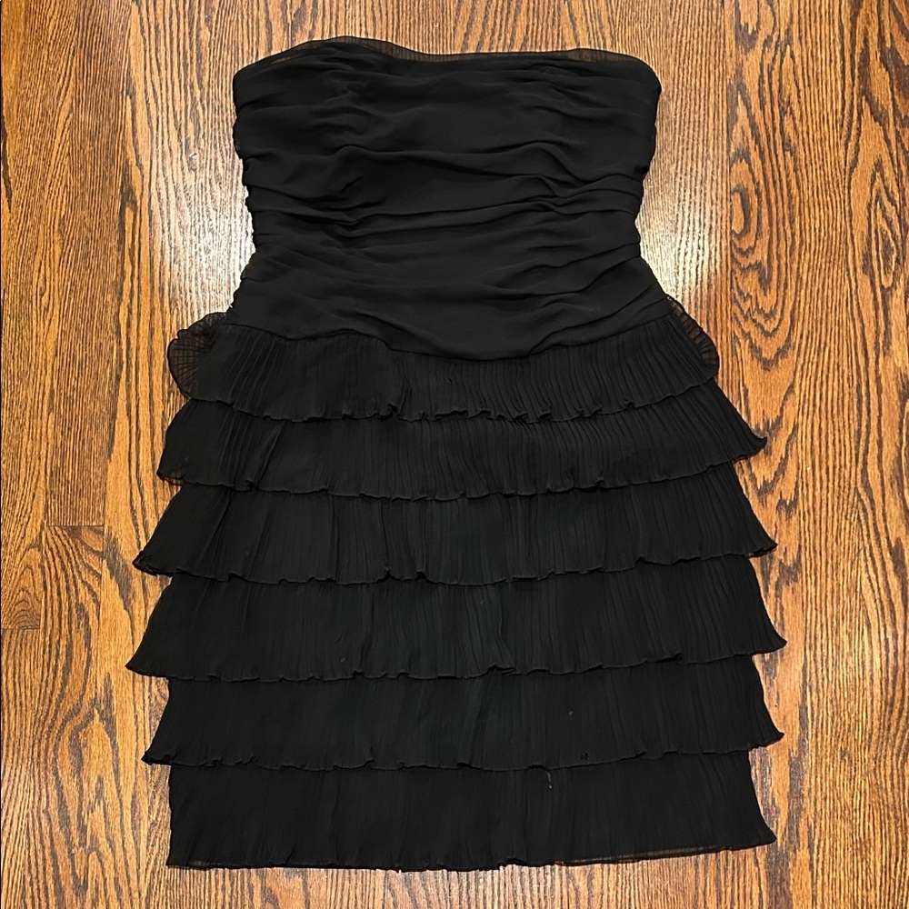 Kay Unger Elegant Black Strapless Dress